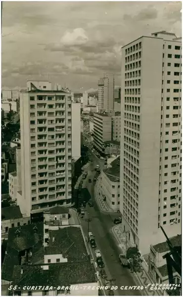 Foto 244: [Vista parcial da cidade : Rua Voluntários da Pátria] : Curitiba, PR