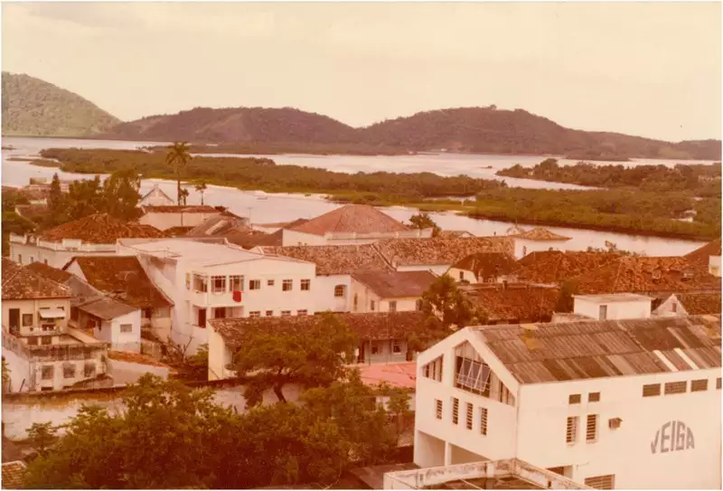 Foto 66: Vista panorâmica da cidade : [Baía de Paranaguá] : Ilha da Cotinga : Paranaguá, PR