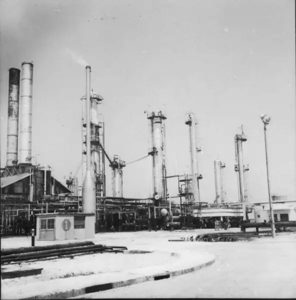 Foto 288: Vista da refinaria de Manguinhos : Avenida Brasil (RJ)