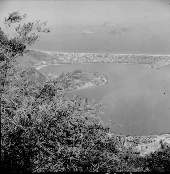 Foto 315: Vista da Lagoa Rodrigo de Freitas, tirada do Corcovado (RJ)