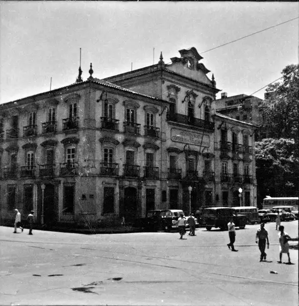 Foto 573: Edifício dos Telégrafos, antigo palácio colonial (RJ)