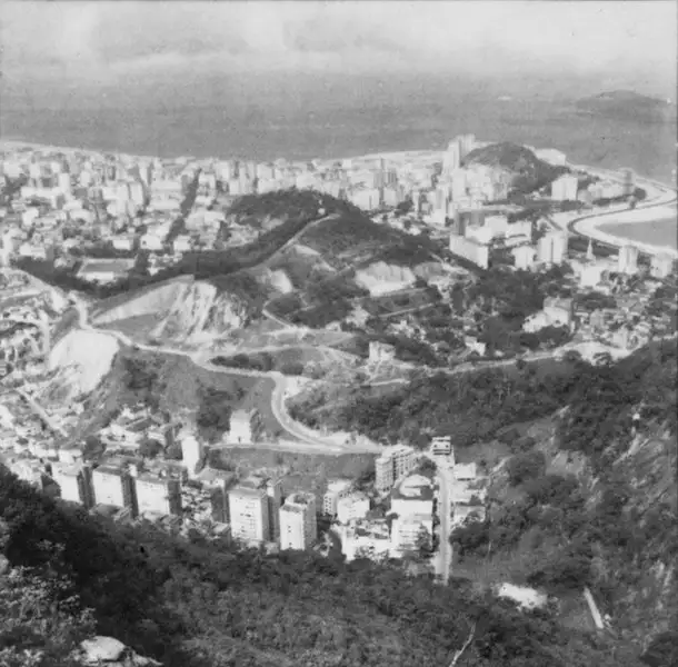 Foto 723: Vista tirada de Santa Marta, em direção a Botafogo (RJ)