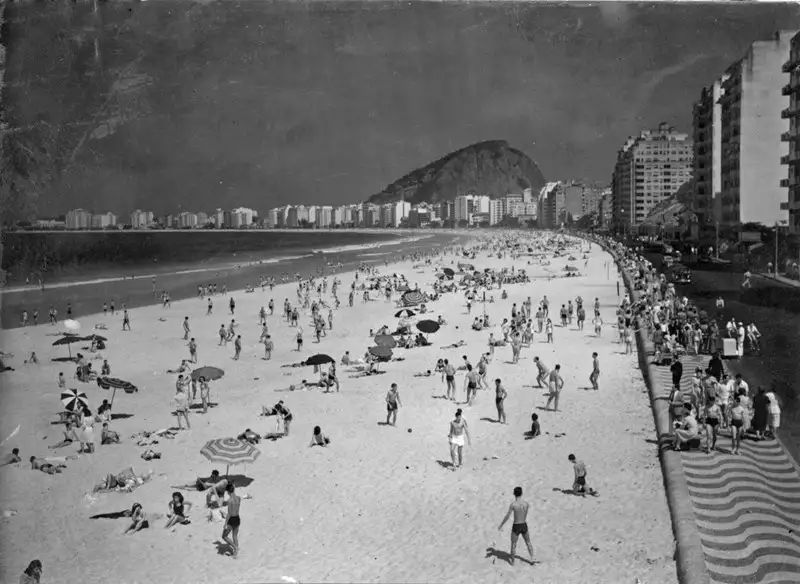 Foto 734: Praia de Copacabana (RJ)