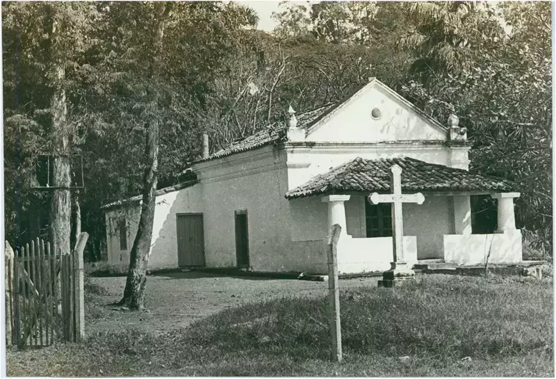 Foto 6: Igreja de Nossa Senhora da Luz : São Gonçalo, RJ