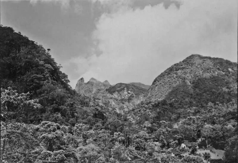 Foto 12: Vista da pedra Birruga do Padre : Teresópolis (RJ)