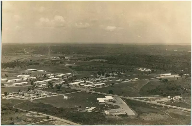 Foto 105: [Vista aérea da cidade] : 5º Batalhão de Engenharia de Construção : Porto Velho, RO