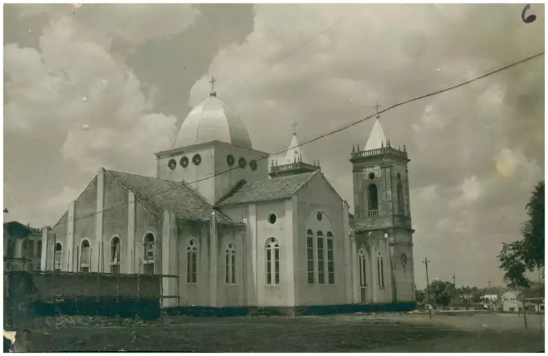 Foto 127: Catedral Sagrado Coração de Jesus : Porto Velho, RO
