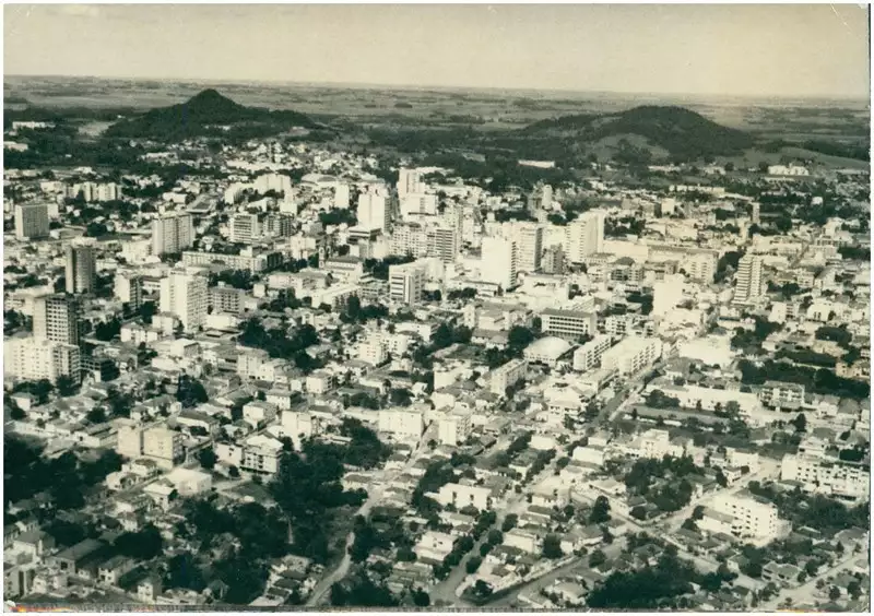 Foto 14: Vista aérea da cidade : Santa Maria, RS