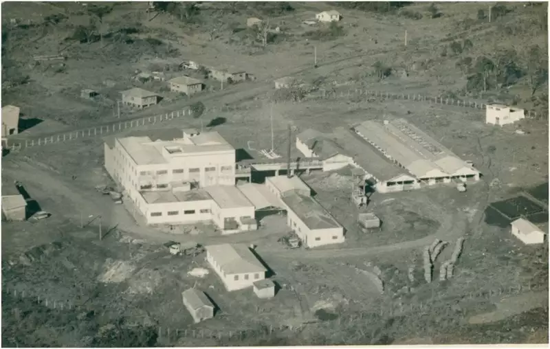 Foto 81: [Vista aérea da] S. A. Indústria e Comércio Chapecó : Chapecó, SC