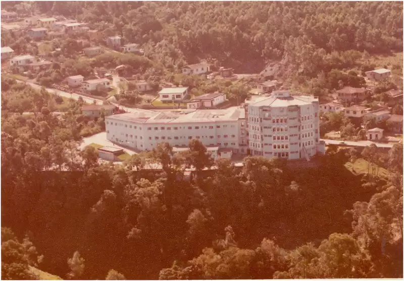 Foto 35: Hospital São João Batista : [vista aérea da cidade] : Criciúma, SC