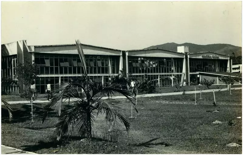 Foto 167: Biblioteca Central da Universidade Federal de Santa Catarina : Florianópolis, SC