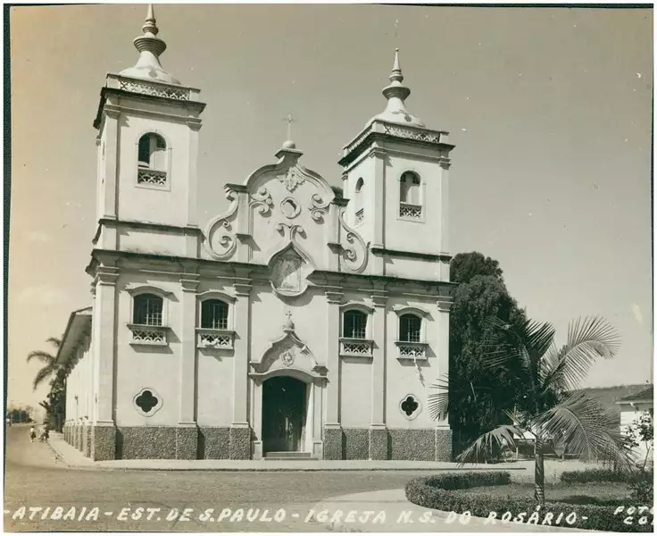 Foto 43: [Praça Guilherme Gonçalves] : Igreja Nossa Senhora do Rosário : Atibaia, SP