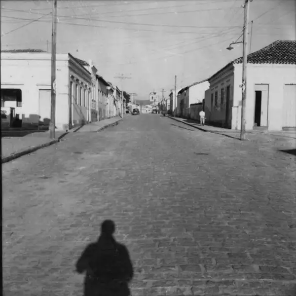 Foto 5: Vista de uma rua típica de Capivari (SP)