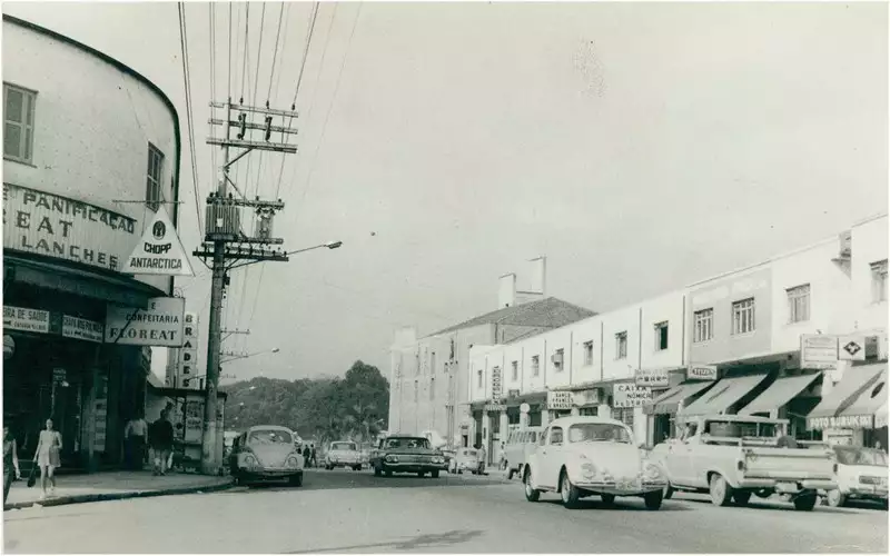 Foto 57: Avenida Antônio Piranga : Diadema, SP