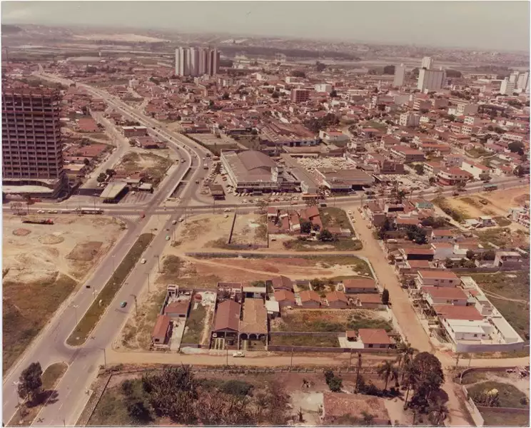 Foto 54: Avenida Paulo Faccini : vista panorâmica da cidade : Guarulhos, SP
