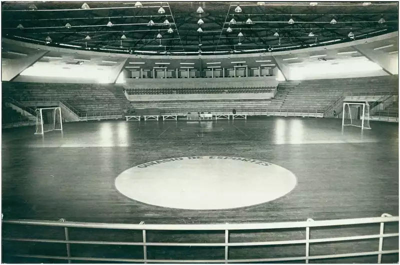 Foto 20: Vista interna do Ginásio Municipal de Esportes : Indaiatuba, SP