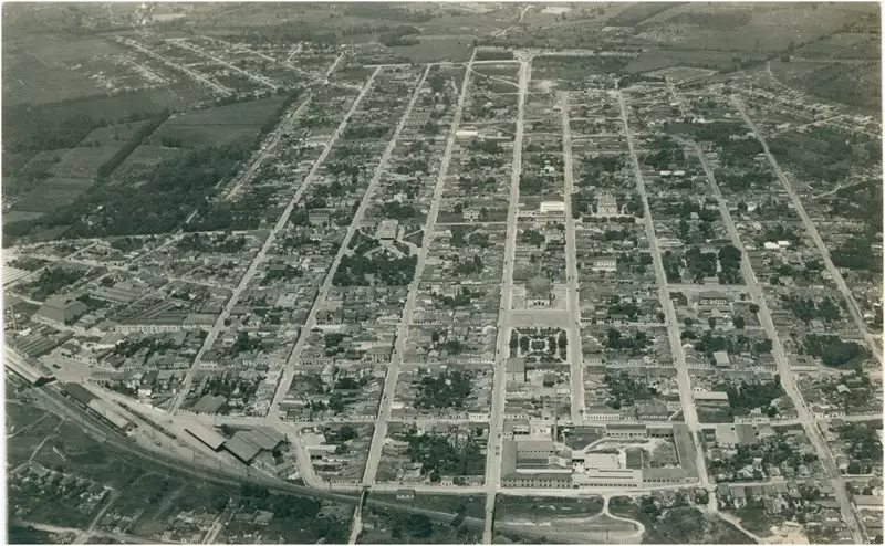 Foto 8: [Vista aérea da cidade] : Limeira (SP)