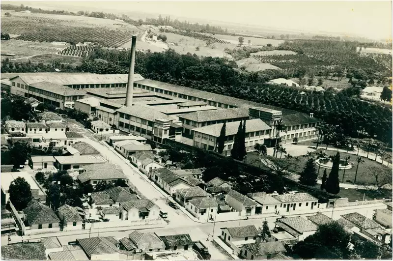 Foto 22: [Vista aérea da cidade : Companhia Prada Indústria e Comércio] : Limeira (SP)