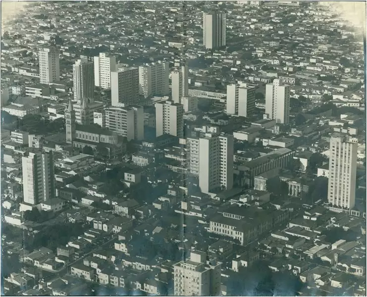Foto 53: [Vista aérea da cidade] : Piracicaba, SP
