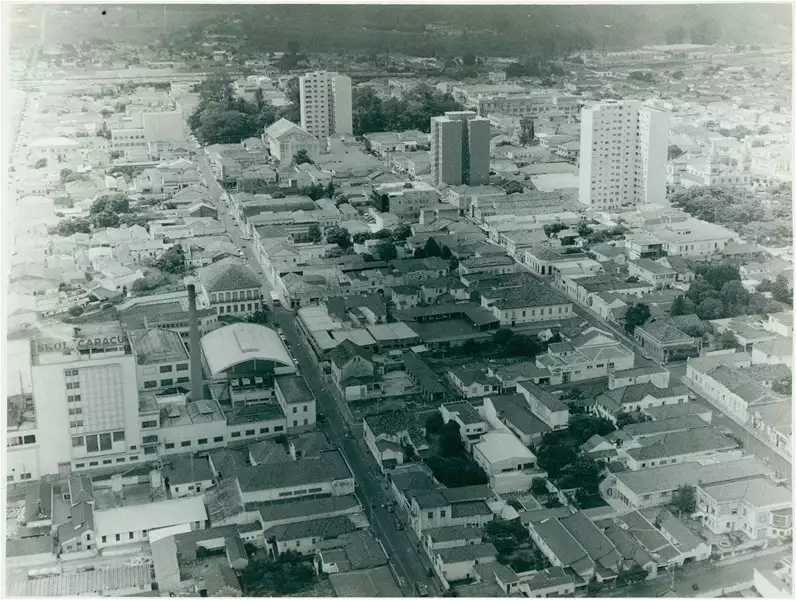 Foto 90: [Vista aérea da cidade] : Avenida Dois : Rio Claro, SP