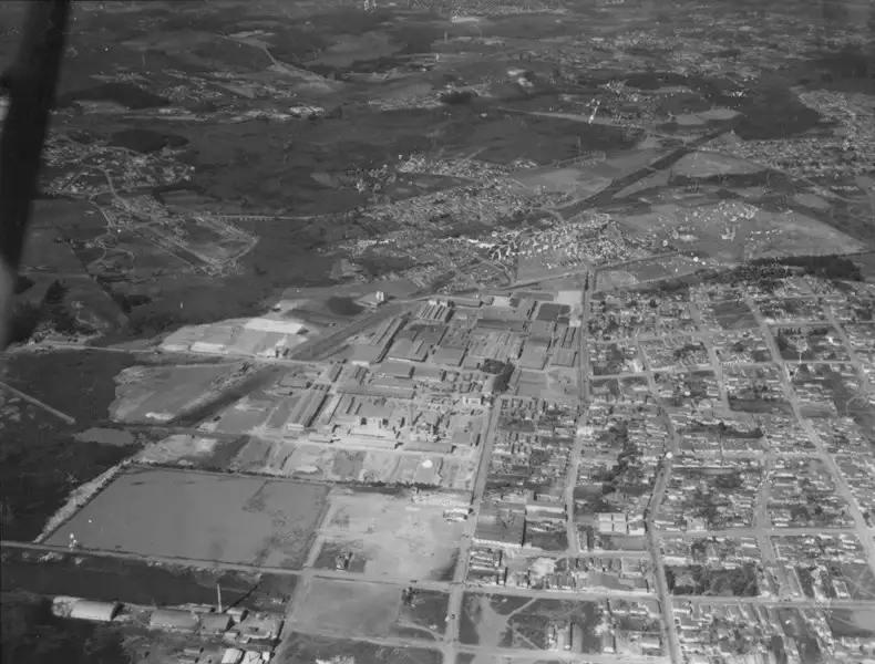 Foto 12: Vista aérea de fábricas de cerâmica em Santo André (SP)
