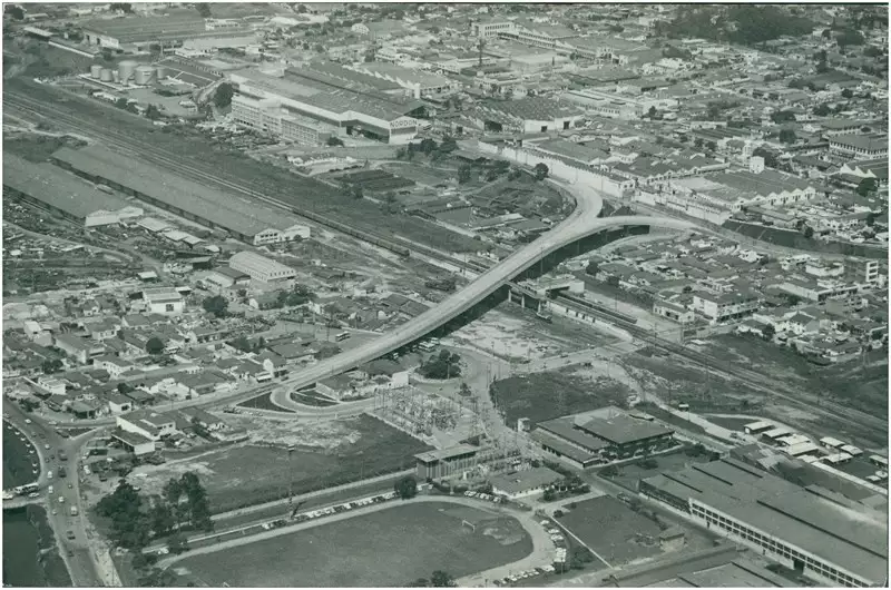 Foto 22: [Vista aérea da cidade] : Viaduto de Utinga : Santo André, SP