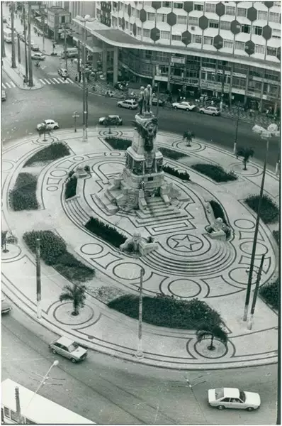 Foto 115: Praça da Independência : Monumento dos Andradas : Santos, SP