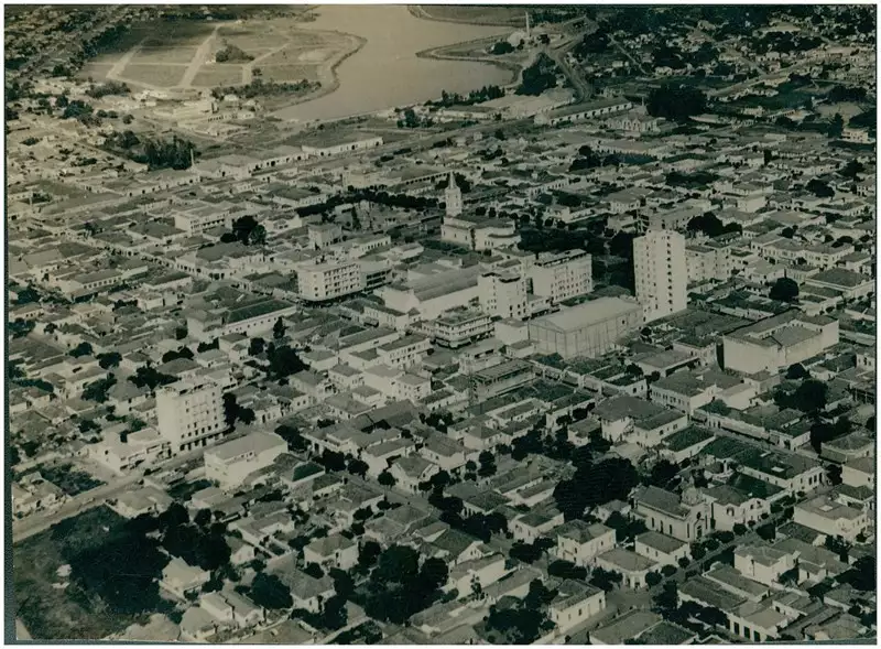 Foto 13: Vista aérea da cidade : São José do Rio Preto, SP