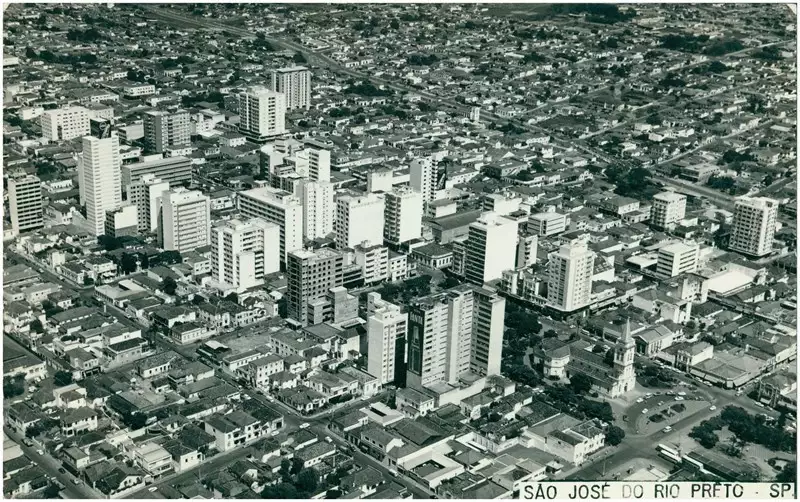 Foto 17: Vista aérea da cidade : São José do Rio Preto, SP