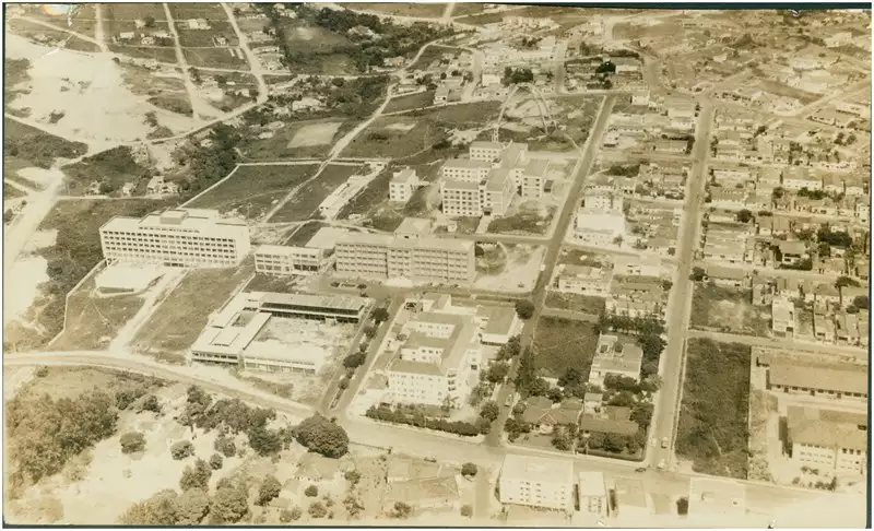 Foto 53: [Vista aérea da cidade] : Pontifícia Universidade Católica : Sorocaba, SP