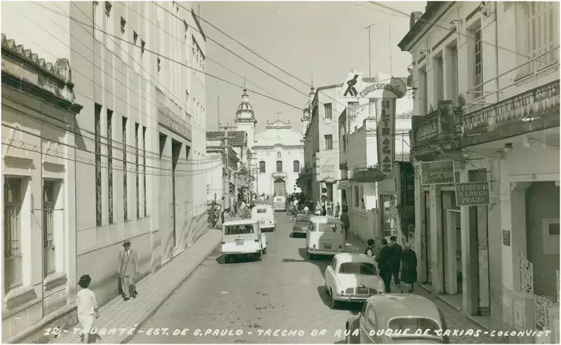 Foto 73: Rua Duque de Caxias : Catedral de São Francisco de Chagas : Taubaté, SP